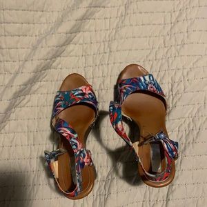 Multicolored Jessica Simpson sandals